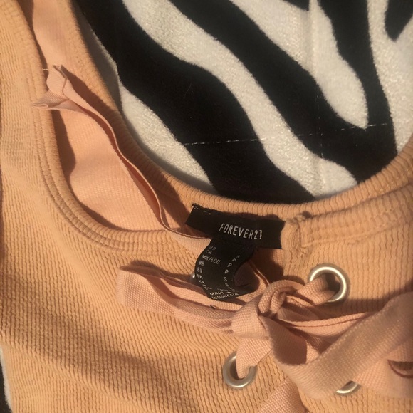 Bodysuit - Picture 3 of 3